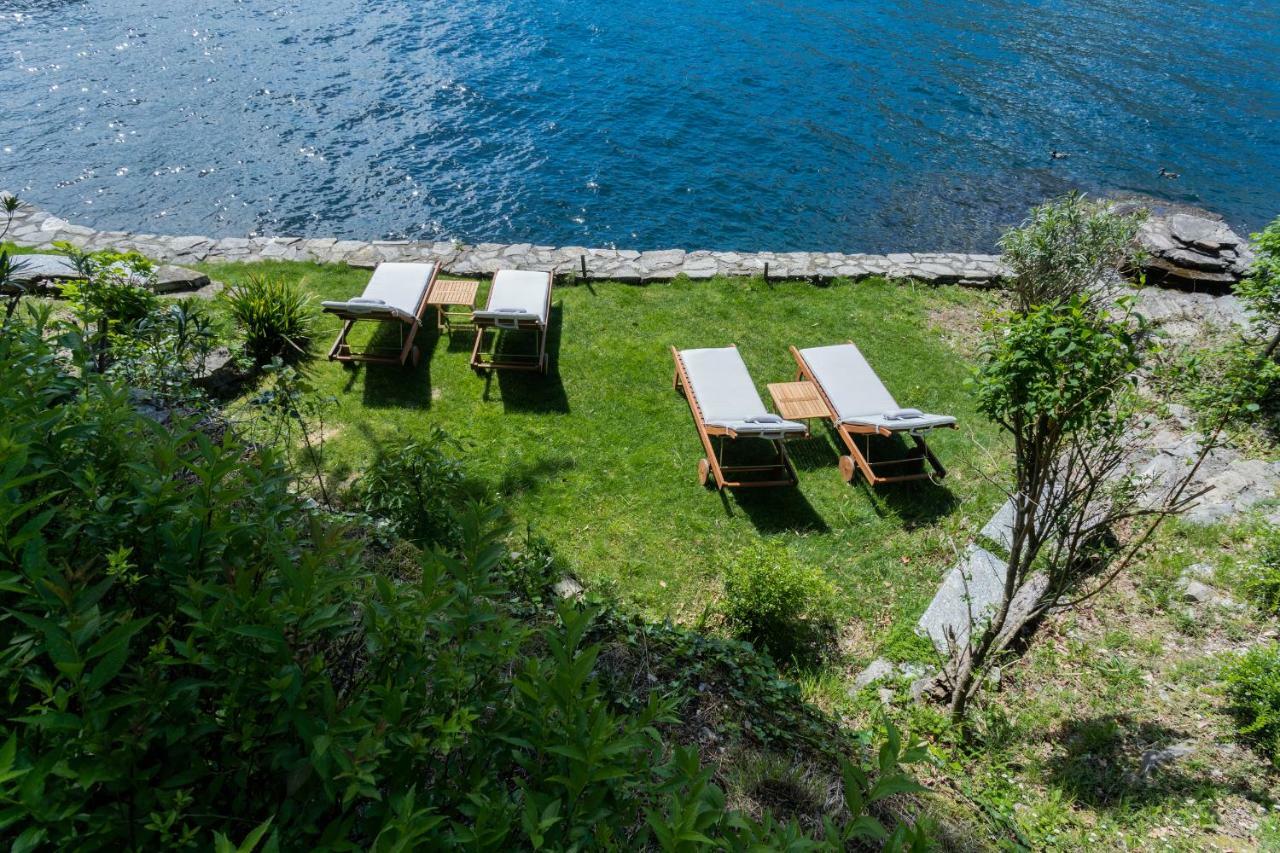 The Writer'S Nest Waterfront Villa By Rent All Como Faggeto Lario Exterior foto